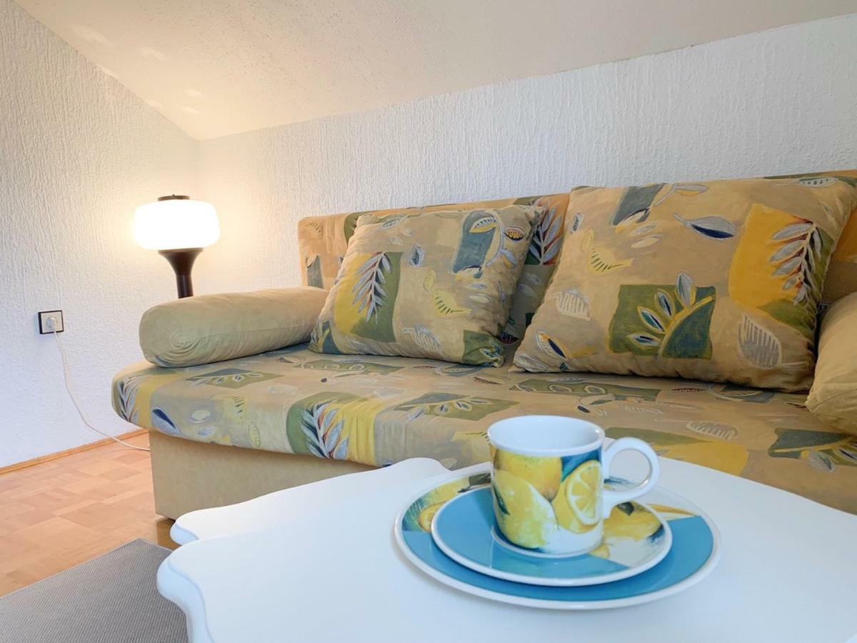 Ela'S Apartment Komenda المظهر الخارجي الصورة
